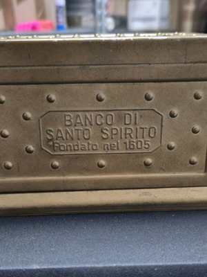 Bronze Banco di Santo Spirito 1605 piggy bank used