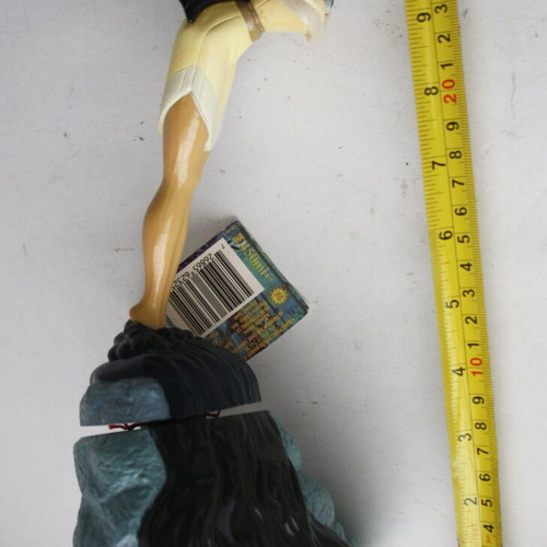 Vintage 90's shampoo figure Pocahontas 26cm Damascаr Italy new