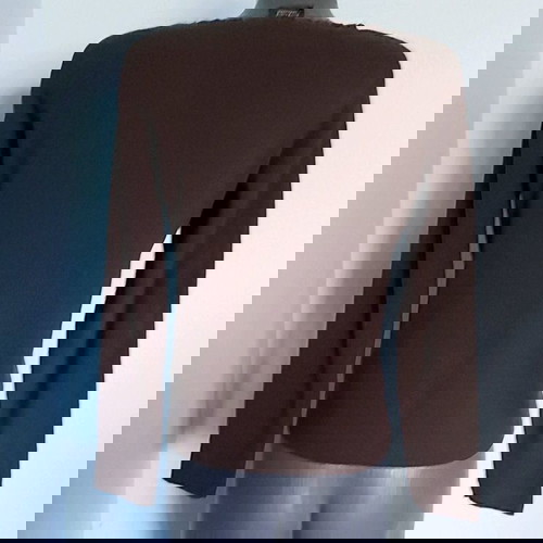 Πουλόβερ από μαλλί Bon'a Parte σαν καινούργιο, σοκολατί με χειροποίητες διακοσμήσεις