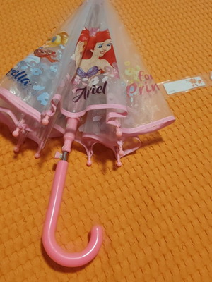 Children's umbrella with forever princess theme, pink