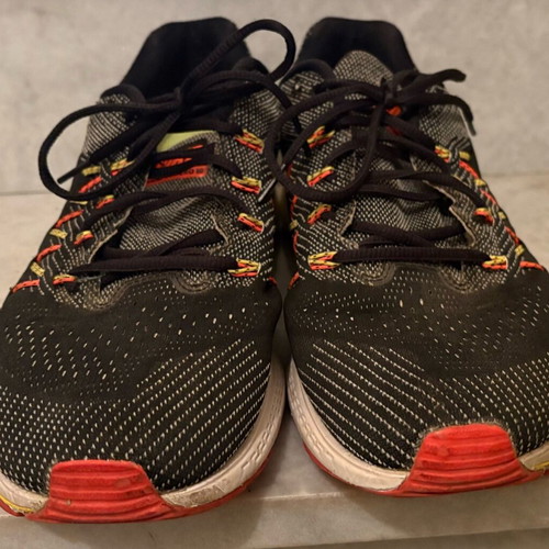 Nike Vomero 10 Limited Edition athletic shoes used, size 46, black