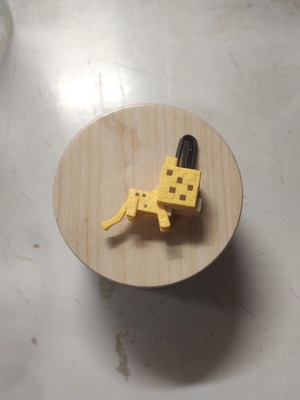 Minecraft Kinder Joy figure new