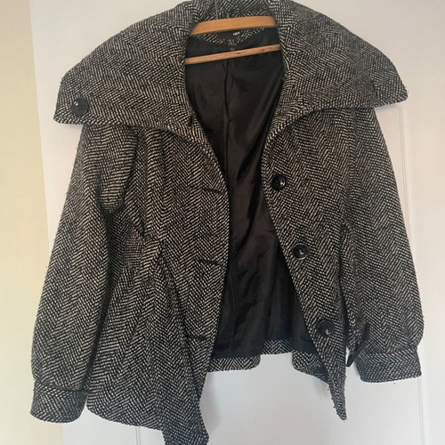 H&M houndstooth black and white coat small like new