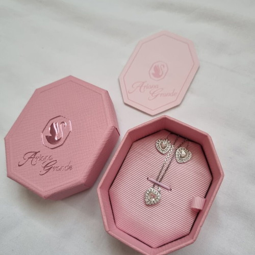 Swarovski Ariana Grande necklace and earrings set new, silver