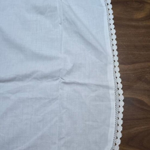 Vintage white waist aprons set of 3 like new with lace designs