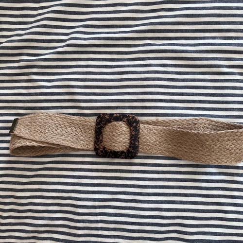Straw belt like new, beige with brown adjustable buckle