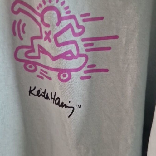 H&M Keith Harris T-shirt unisex oversized like new, purple and turquoise