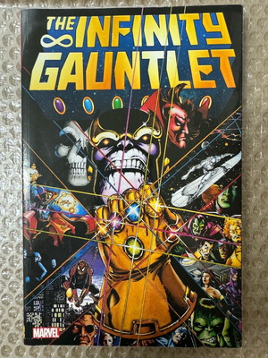 Marvel Comics Graphic Novel The Infinity Gauntlet 2021 like new