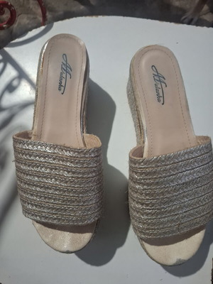 Platform shoes size 39 silver, like new, brand mat