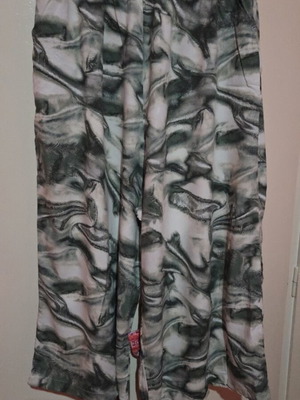 Namaste wide-leg pants used, size large