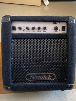 Samick SG-10 guitar amplifier used, 10 watts, overdrive