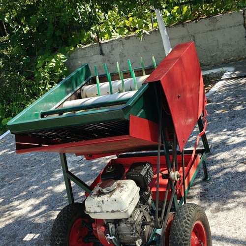 Olive harvesting machine Honda GX 160 used, fully functional