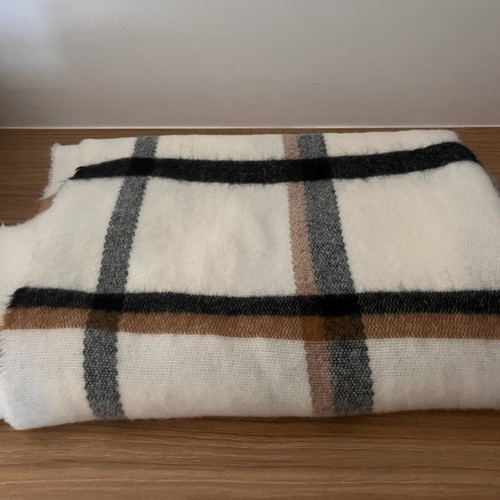 Zara scarf used with warm plaid design