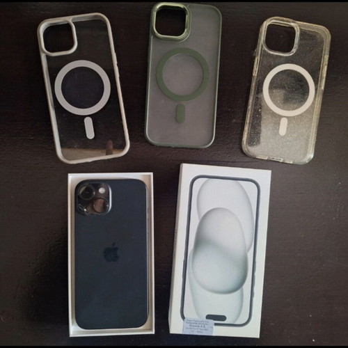 iPhone 15 black like new with 3 cases