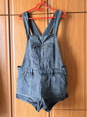 Pull & Bear denim shorts salopette like new, size L