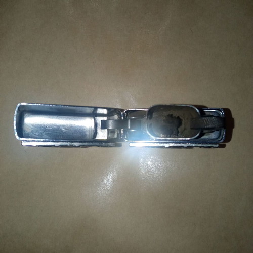 Zippo gecko lizard lighter