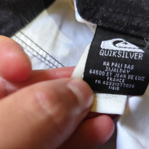 Quiksilver swim shorts used, size 30, multicolor