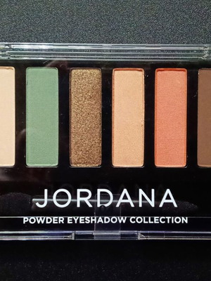 Jordana Made to Last Powder Eyeshadow Collection 04 palette new