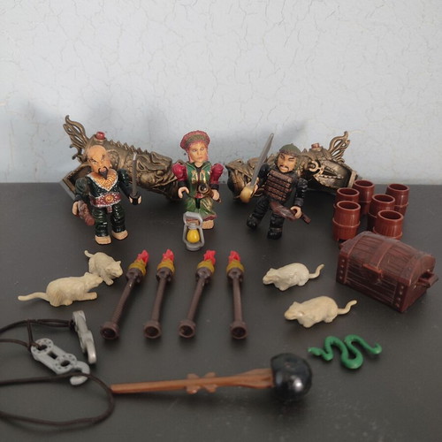 Pirates of the Caribbean Mega Bloks set like new