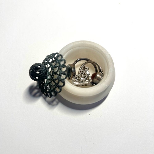 Carrara marble jewelry trinket box with decorative lid, brand new