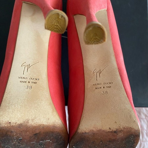 Giuseppe Zanotti orange pumps like new, size 38