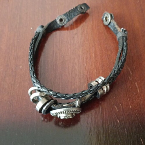 Bracelet with button like new
