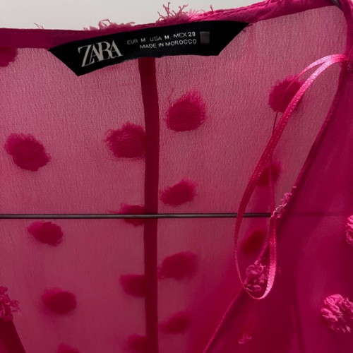 Zara fuchsia blouse shirt like new, size M