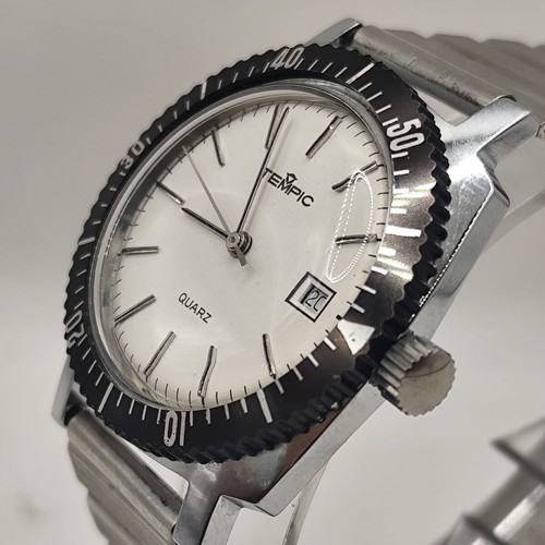 Tempic 1970s Quartz Mens Watch, white dial, new old stock