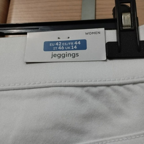 White women's pants size 42 with elastic waist