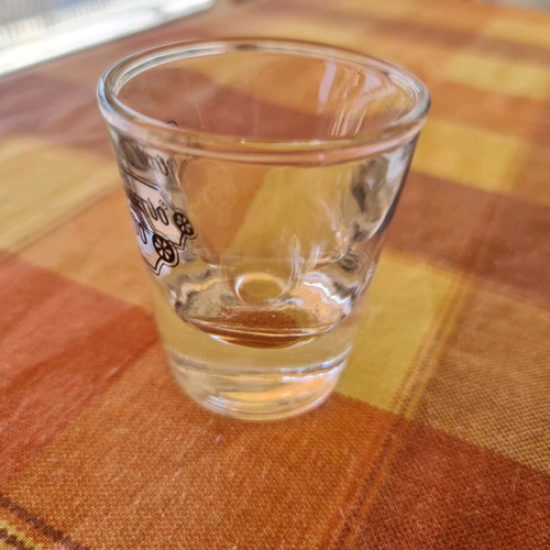 Jose Cuervo collectible shot glass 90-2000 like new