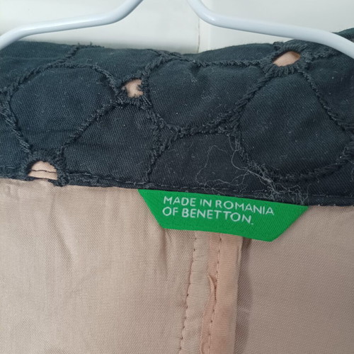 Benetton vintage summer jacket black and beige like new