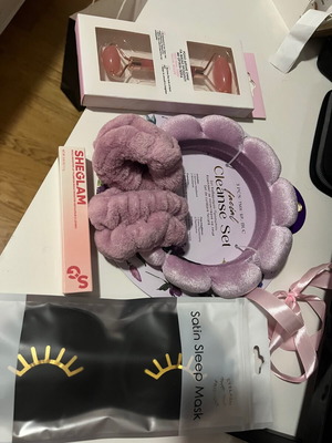 Face Care Set new with pink roller, purple cleansing set, lip plumper, satin sleep mask