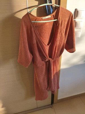 Pull & Bear dress medium like new, crinkled fabric