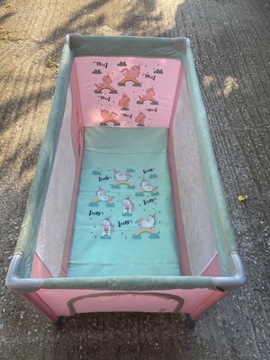 Children's Playpen like new