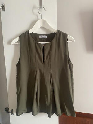 Shop & Co. sleeveless blouse used, size S, khaki