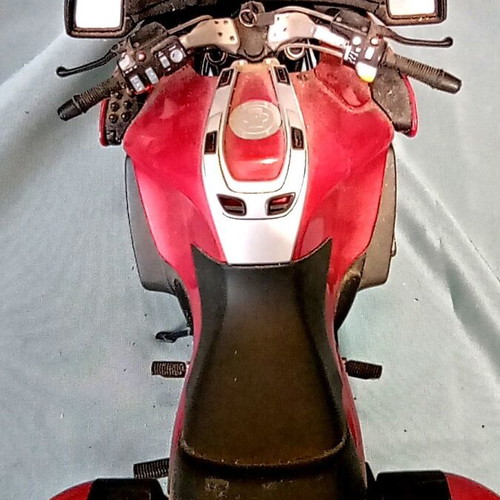 AUTOart BMW R 1200 RT 1:10 Diecast Collectible Motorcycle Like New