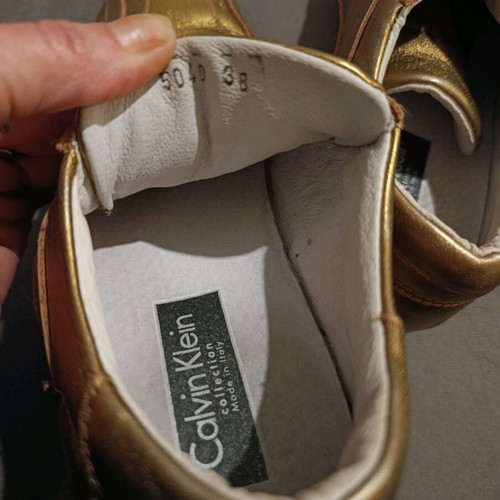 Calvin Klein athletic shoes like new, size 38, gold vintage design