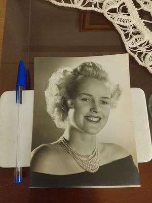 Waltraut Haas vintage collectible photo portrait used