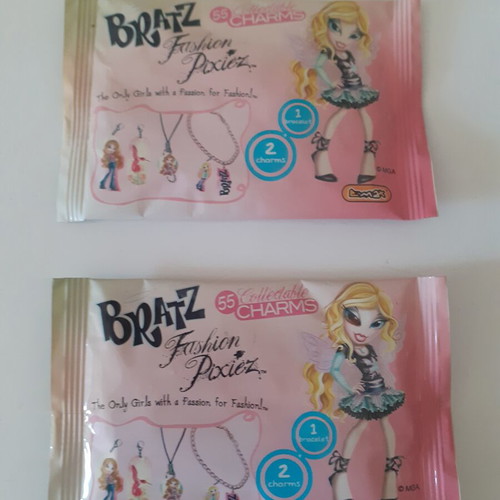 Bratz Fashion Pixiez sealed packs new