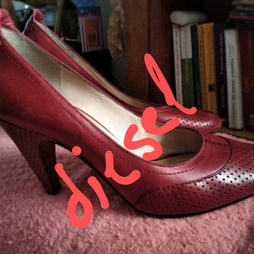 Diesel pumps authentic burgundy red size 40 like new