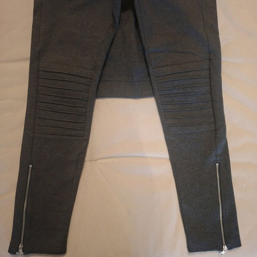 GAP gray elastic pants like new, size S