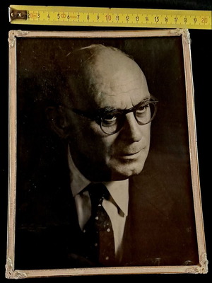 Pelos Katselis Vintage Framed Historical Theater Portrait 24x18 cm used