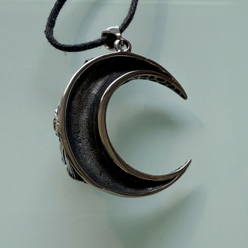 Necklace made of stainless steel 316L like new, silver color