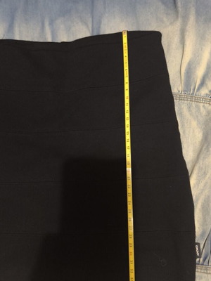 DKNY black skirt medium, like new