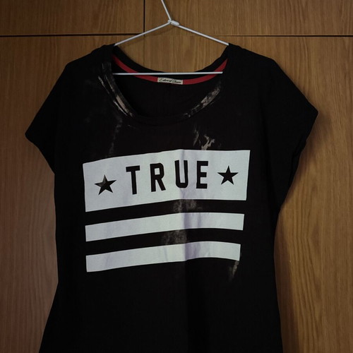 Edward Jeans women's black acid wash T-shirt size M like new
