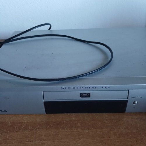 DVD player