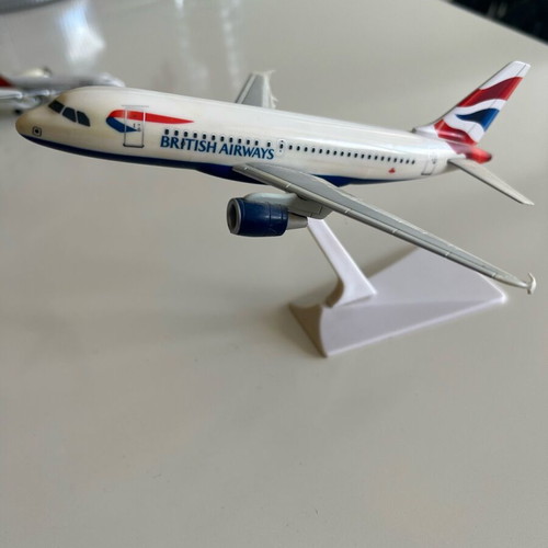 Airplane figure used, static