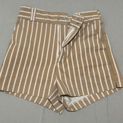 Stradivarius striped shorts like new, size S, white and beige
