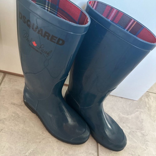 Dsquared blue rain boots used, size 37