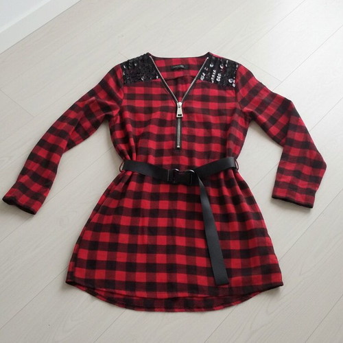 Checked shirt blouse with zipper like new, size small